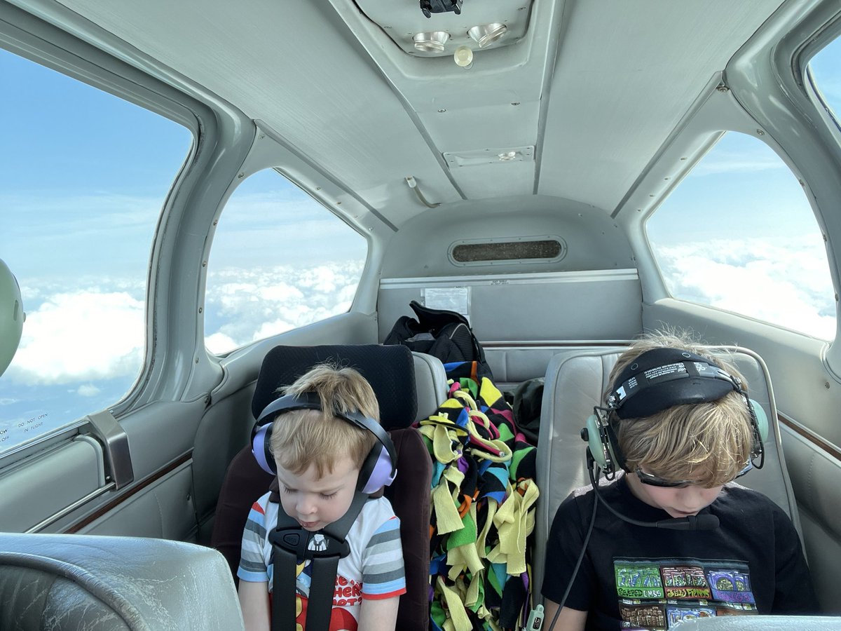 Cousins in Flight GSO>GMU @Beechcraft @Greenville_SC