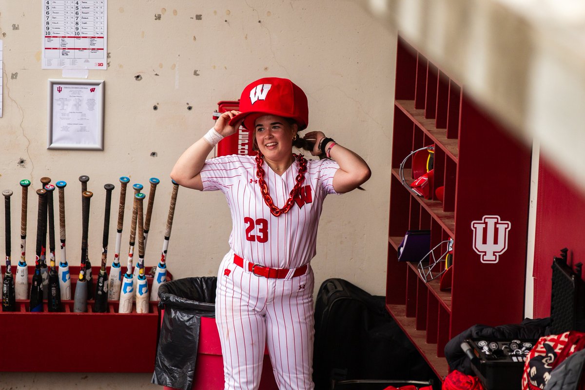 BadgerSoftball tweet picture