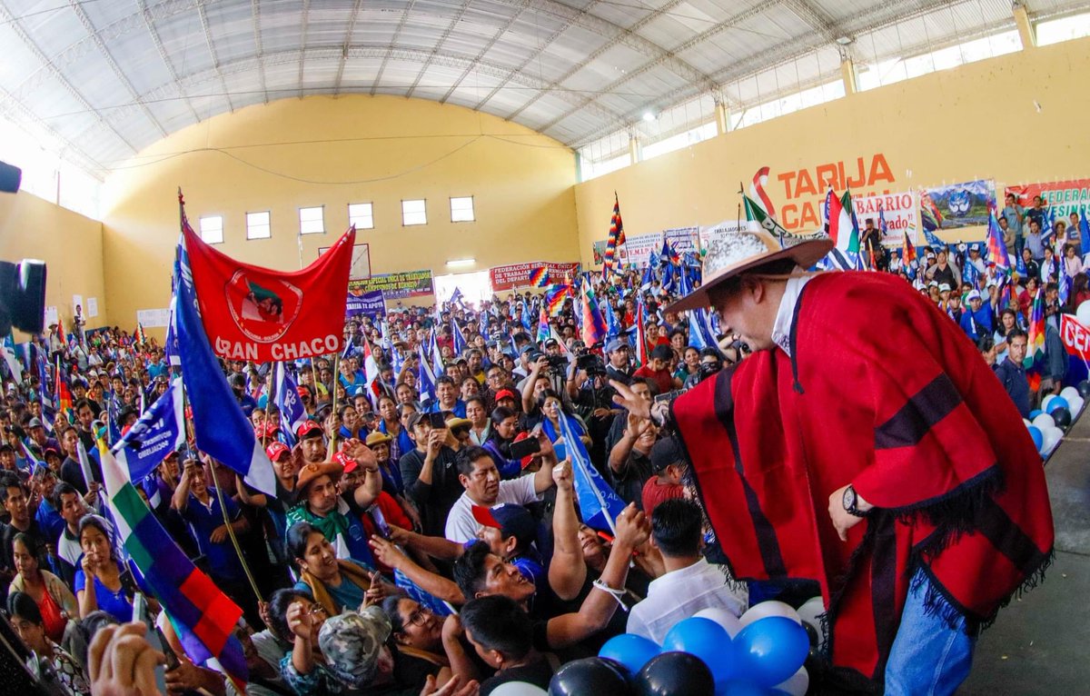 Contento de participar en este importante Ampliado Extraordinario del #MASIPSP de #Tarija convocado por las organizaciones sociales, que son las genuinas dueñas de nuestro Instrumento Político.

Hoy el MAS IPSP abrió las puertas a todo el pueblo organizado que quiere construir un…