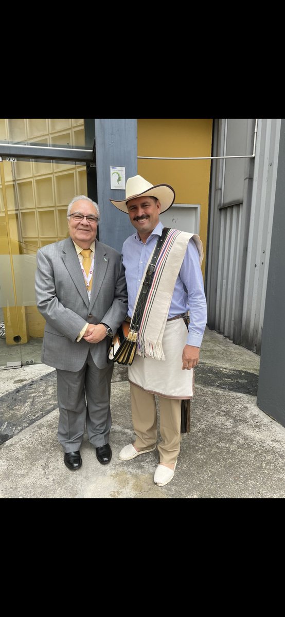 Lamentamos la muerte de Carlos Castaneda el icónico “Juan Valdez”imagen del café Colombiano . Tuve la oportunidad tratarlo en varias oportunidades como Presidente de la Organización Internacional del Café (OÍC) . QDEP