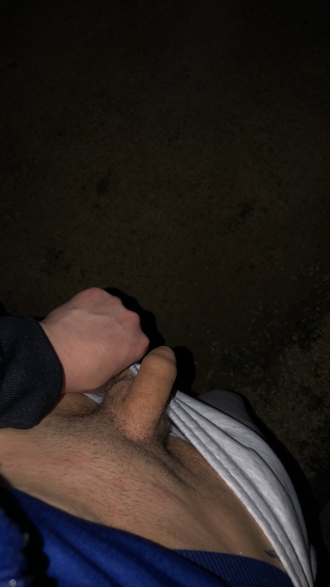 Going on walks turns into sucking on cocks 😎🍆