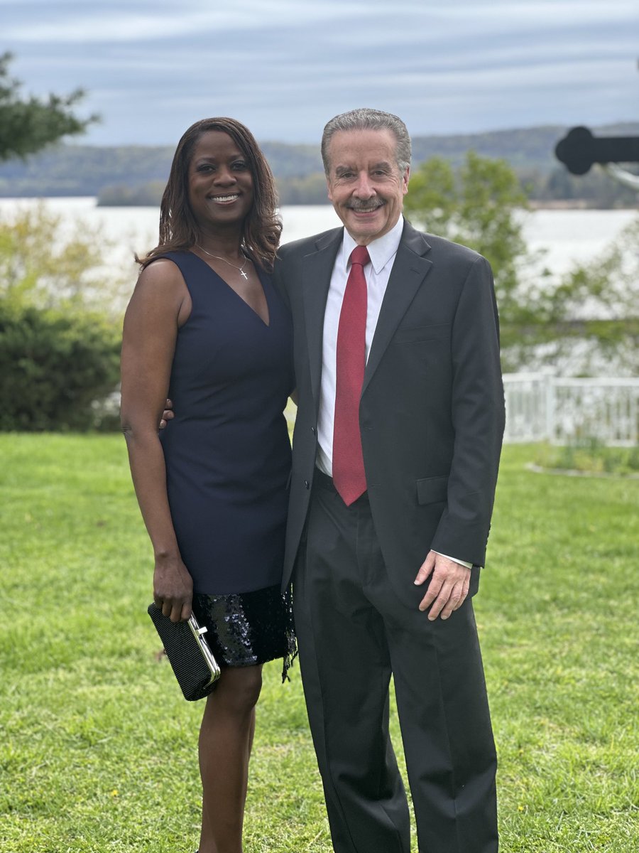 deneenborelli tweet picture