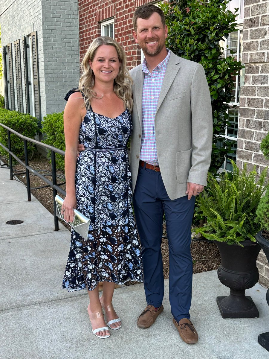 NickJSAdams's tweet image. Fun weekend with beautiful wife Dana in Nashville