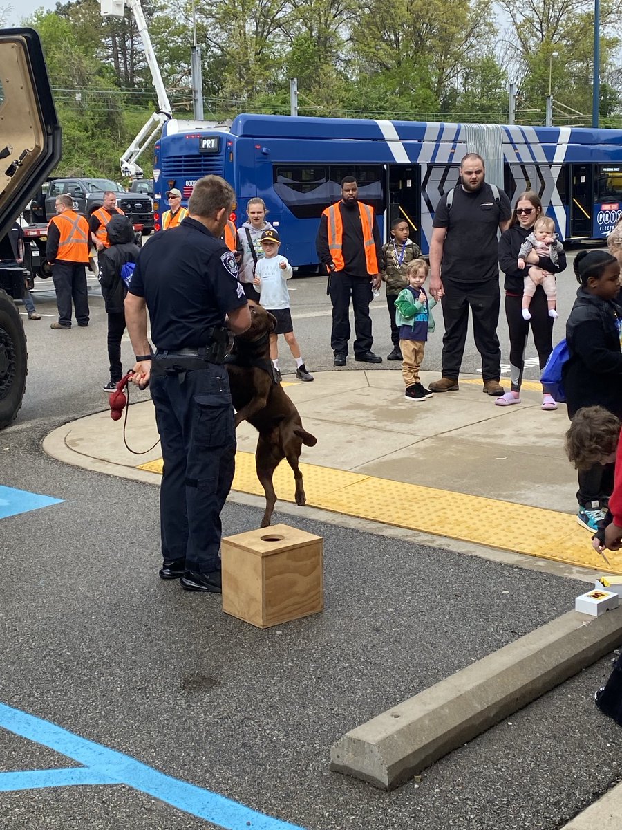PGHTransitPD's tweet photo. What an awesome day at the 2024 ⁦@PGHtransit⁩ #BringYourKidtoWork day.  We showed off the MRAP, gave out bike helmets, discussed impaired driving and gave a few K9 Demos and much more!! Thanks to the Allegheny County Safety Partners for coming out.
⁦@HealthAllegheny⁩ https://t.co/WKfabSvx26