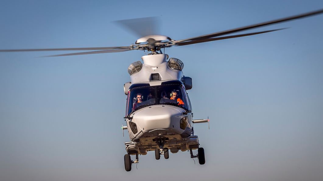 #AirbusHelicopters y GD Helicopter Finance (GDHF) han firmado un contrato por hasta 20 helicópteros H175 (diez pedidos en firme y diez opciones de compra).

enelaire.mx/airbus-helicop…