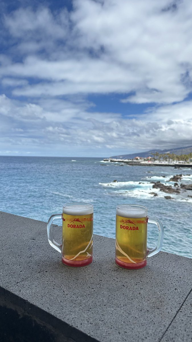 Pints of Dorado. Puerto de la Cruz, Tenerife