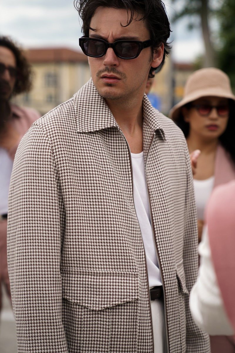 Grizzly Adam tweet media