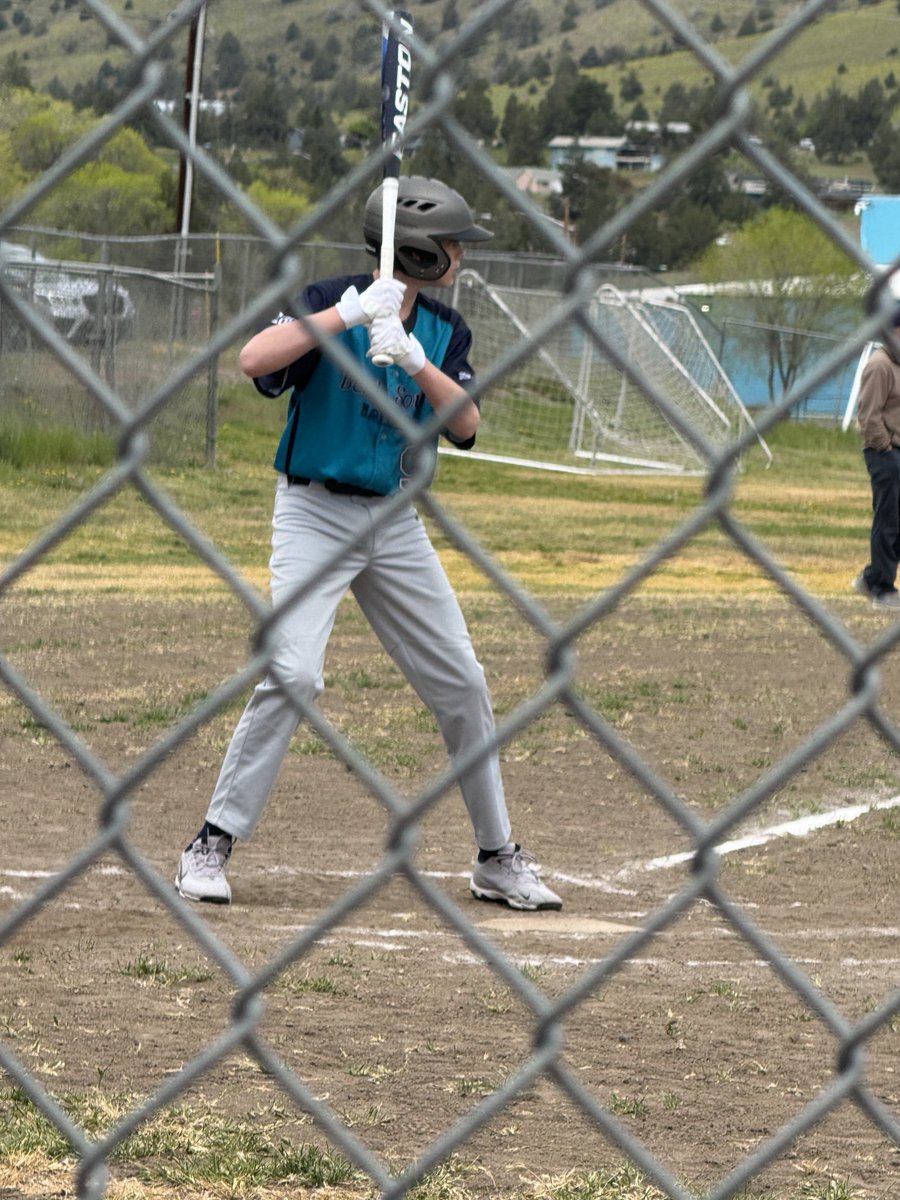 KarlenePetitt's tweet photo. It’s a doubleheader baseball game in warm springs #Oregon #Grandson #baseball the other @Mariners #RetiredPilotLife https://t.co/RZOBlLTkek