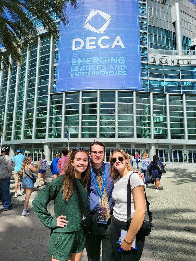 Getting ready to come home with that DECA Glass! <a href="/mass_DECA/">Massachusetts DECA</a> <a href="/BVTHighSchool/">BVT</a>