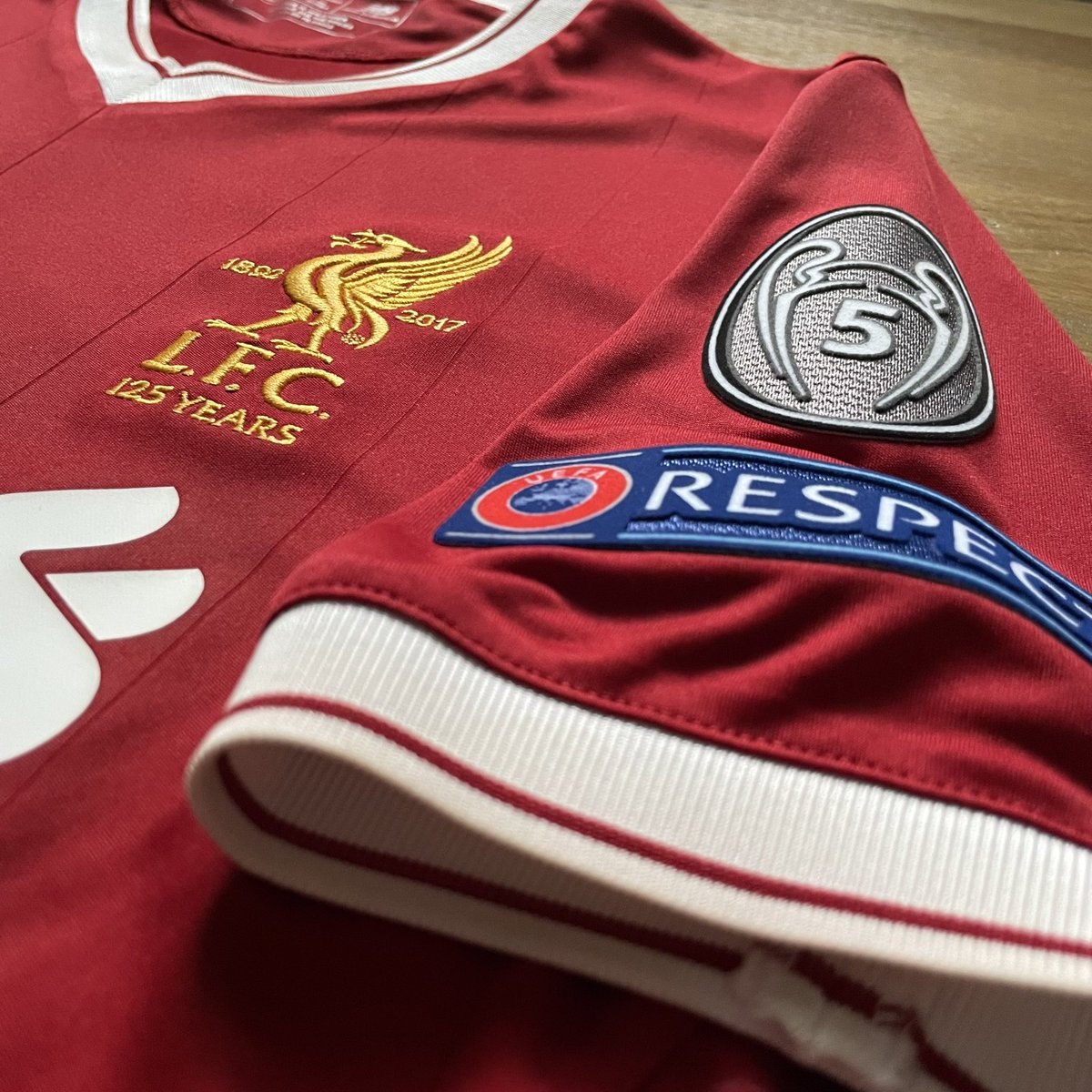 thesefootyshirt tweet picture