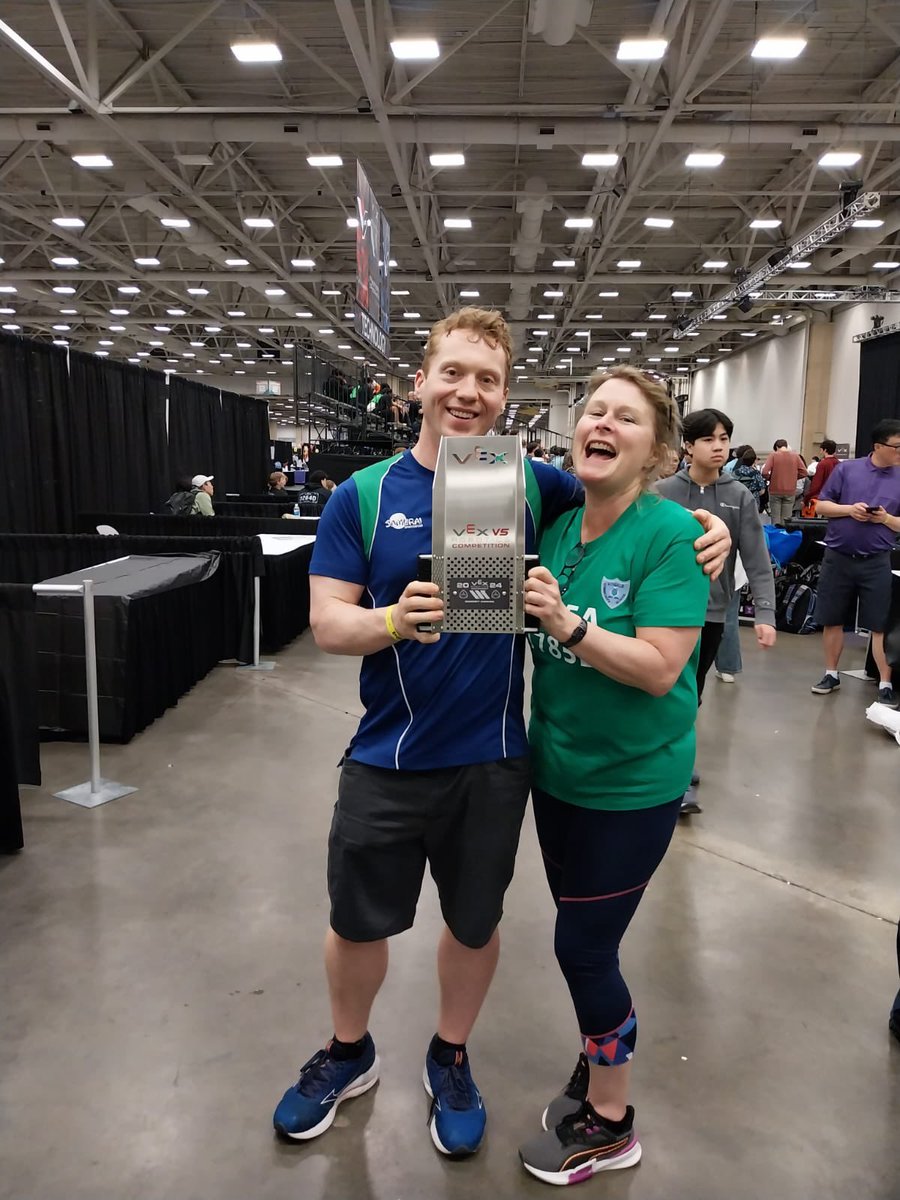 KinsaleComSch's tweet photo. News just in… our @KinsaleTY Vex Team have been awarded the Energy Award at the Vex World Championships in Dallas 🇺🇸This is an outstanding achievement 🥳congratulations to the students &amp; Ms Hay, Mr Farren &amp; Mr Leahy 👏@VEXRobotics @VEXRoboticsIE @accsirl https://t.co/TPUK9xi58v