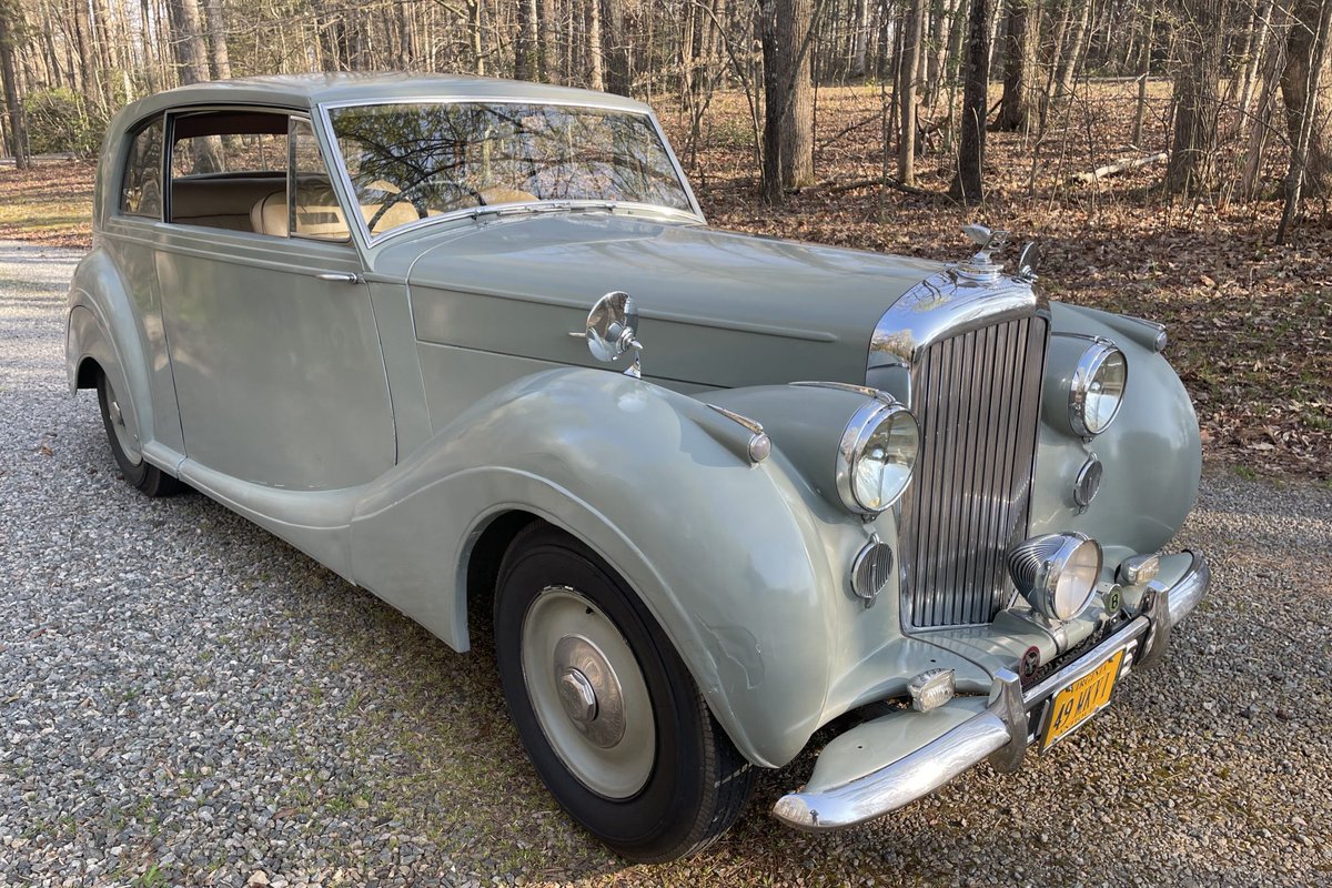 Sold: 1949 Bentley Mark VI Saloon Coupe by James Young for $31,000. bringatrailer.com/listing/1949-b…