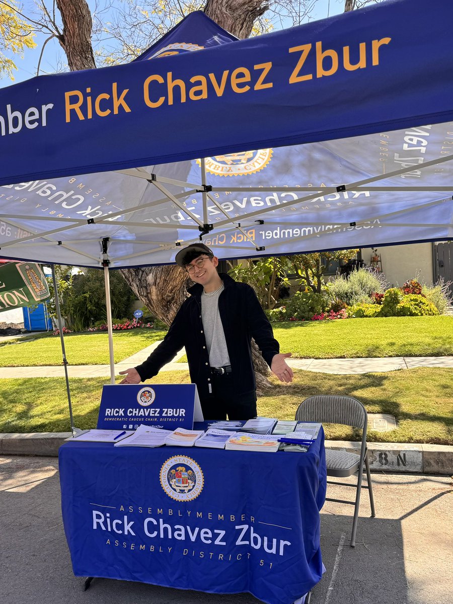 The Larchmont Spring Block Party is underway! Come down and visit our table and say hi to my Field Rep @joshua_marinm to learn about what we do in the community!