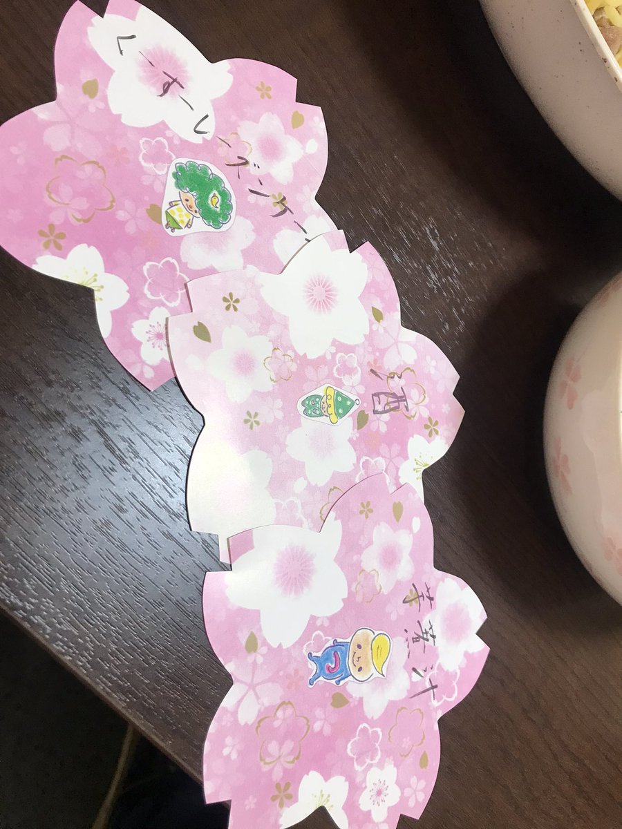 tane1244's tweet image. とうふ屋あこさんのお店初上陸！
素敵な出会いもありこれからも楽しみ🤭
いも煮汁も美味しすぎてヤミ〜くんでした♡
#あこのありが豆腐 
#大島 
#つっぱりくん 
#ヤミーくん 
#とりのすくん 
#絵本作家まむろ朋