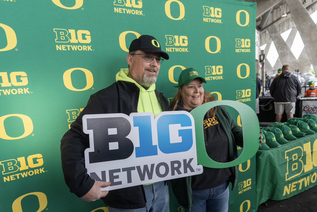 uoregon tweet picture