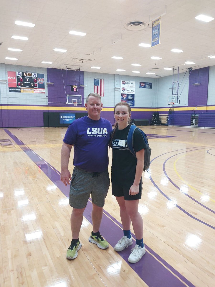 Thank you Coach Perkins for a great camp! @Billyperkins22 @LSUA_WBB