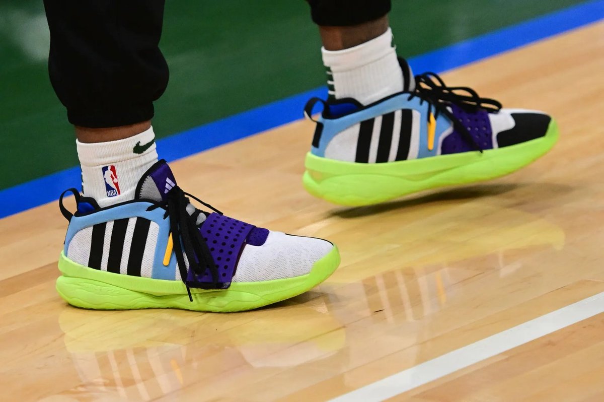 Check out the footwear game in the NBA preseason! From DeRozan's Chicago Bulls to Gobert's Timberwolves, the shoe game is strong this year. #NBA #ShoeGame
