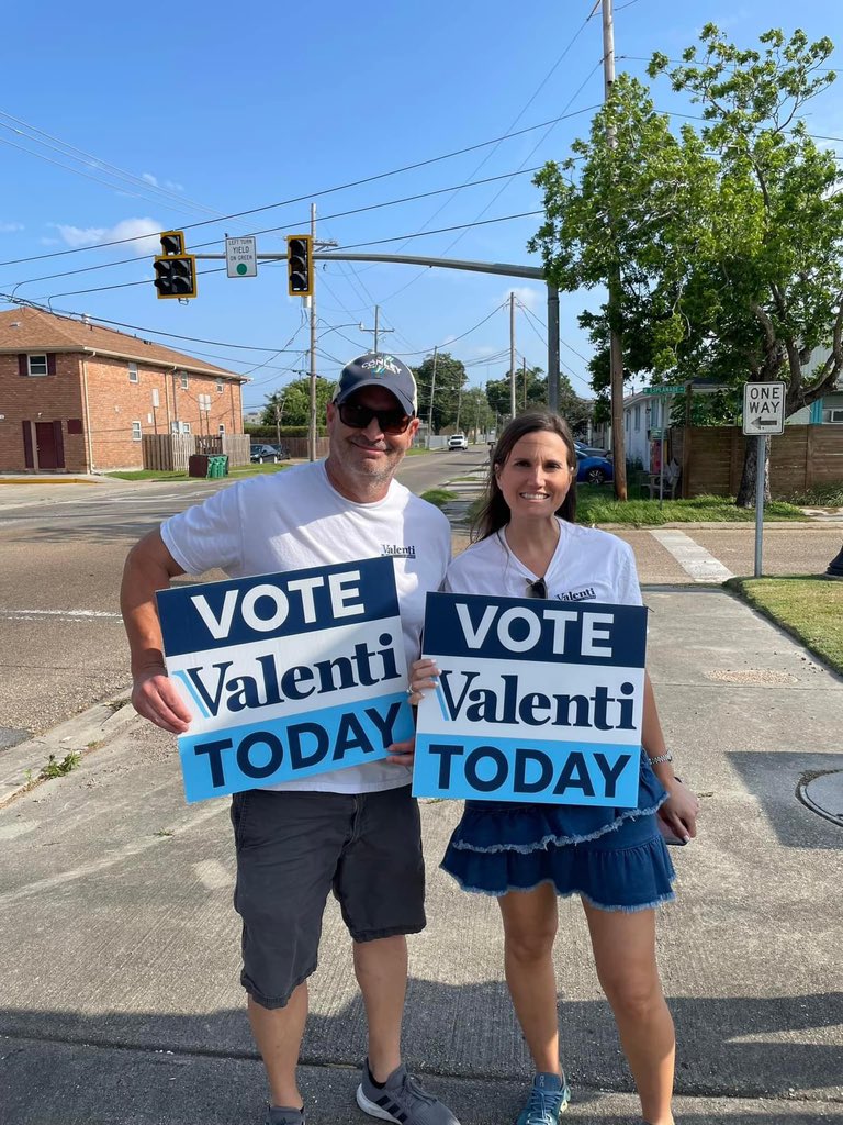 Team Valenti brings a smile to my face! Don't forget you can cast your vote until 8pm tonight.