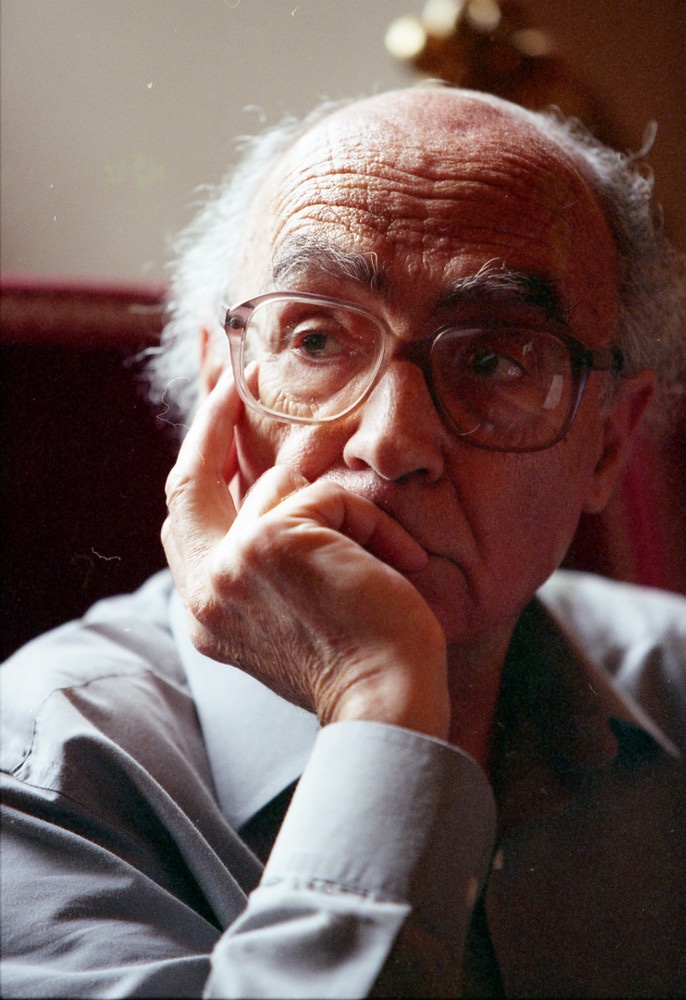 'Kim olduğunu bilmiyorsan kendin olabilmen mümkün değil.'

#JoséSaramago
o zaman 'BİLMEK' eylemini nasıl tanımlayacağız...