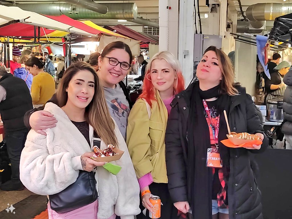 The wives assemble for foodies. What we learned today at #WASD: - I can squat @_missbubbles - @AnaArcadiart can squat @_missbubbles 12 times 🥹 - @_missbubbles is scared of chickens - @marignetic has a soft spot for baklavas Follow for more useless info of the industry. 💗