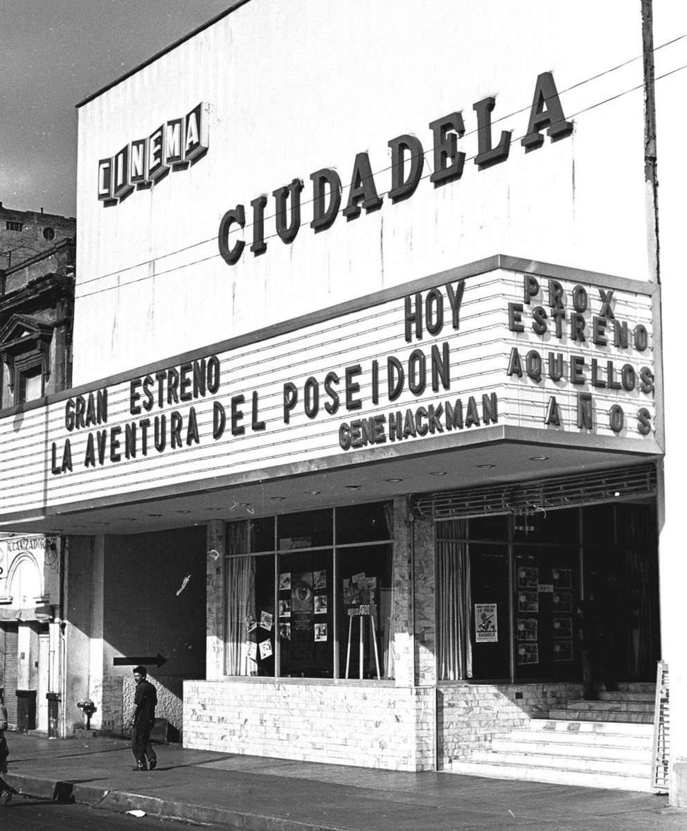 cdmexeneltiempo's tweet photo. El Cinema Ciudadela, ubicado en la avenida Balderas, anuncia el estreno de “La aventura del Poseidón” en 1973. Ahora está cerrado.

📷: Archivo de El Universal https://t.co/JG46GlRsxf
