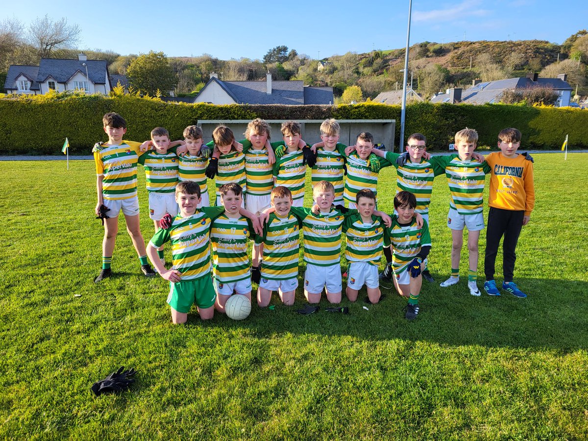 Well done to @CarberyRangers U12 Footballers who played @clongaa this evening in Newtown. A great effort by both teams. Well done to the young Rangers. @RebelOg_ @OfficialCorkGAA @CarberyGames @carberygaa