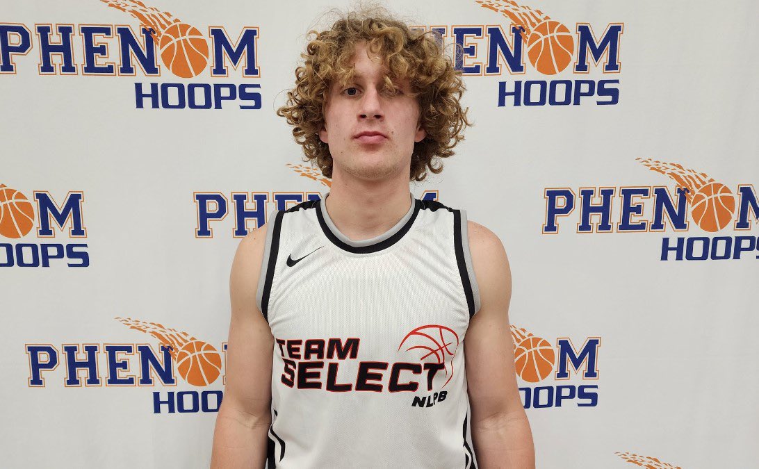 6’4 2024 Brendan Bailey (NLPB) can help a team at the next level. College ready frame. Tough, physical guard. Competes every possession. Can create his own shot. Plays thru contact. @Brendan82783915 @2024Nlpb #PhenomHoopStateFinale