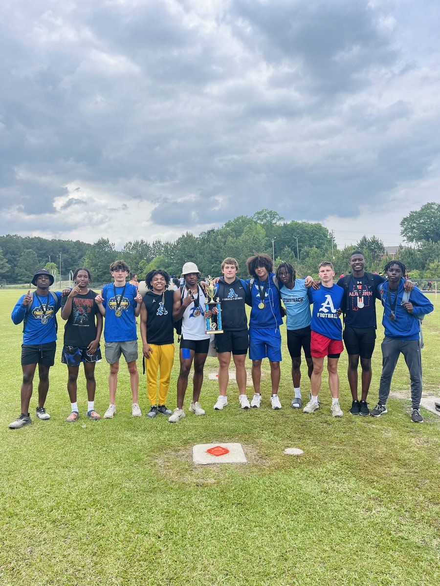 AHSXCTrack tweet media