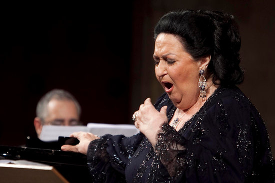 It has been proposed to rename Barcelona's Sants train station after the opera singer Montserrat Caballé. The station is getting an upgrade. I'm up for this. Hopefully there will be a massive screen showing videos of her and of course with Freddie Mercury singing 'Barcelona' ❤️