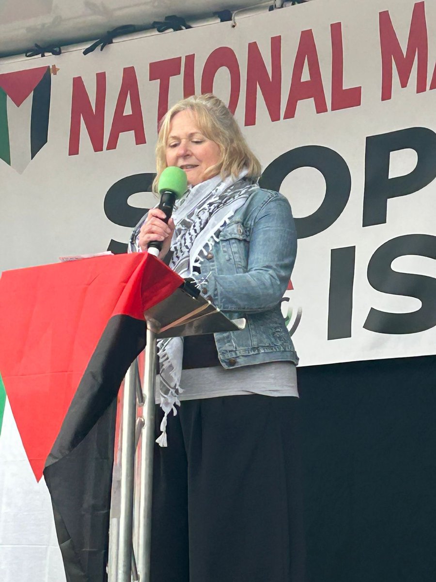 Our lovely @emsamrose our fantastic @NEUnion National President who always speaks out against injustice, speaking so powerfully today at the 13th national demonstration for Palestine 🇵🇸 #CeaseFireNow #StopArmingIsrael #stopbombingGaza