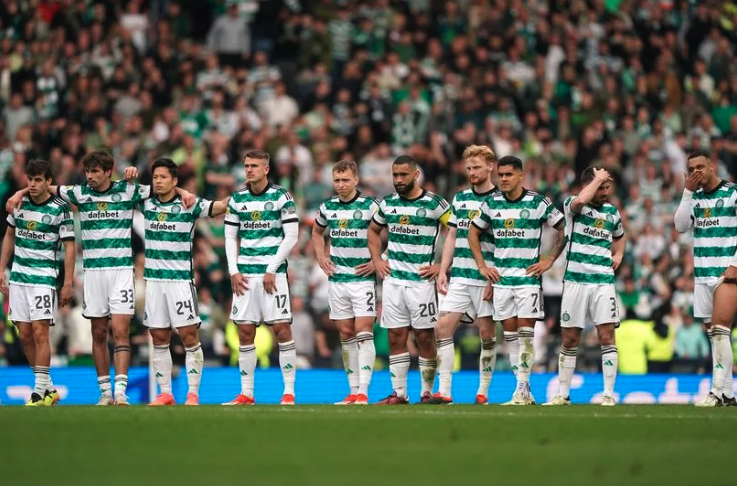 Record_Sport's tweet photo. I wouldn't bet on Celtic earning a DRAW at Dens because they look a team trying to get away with one | @shinjukushug 

https://t.co/2Xs3zPYM2Y https://t.co/XIua4sNqX2