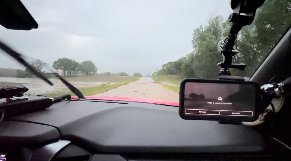160 Closed near Elk Falls due to flooding. Water and Debris over the road East of Elk Falls along 160. We cleared the roadway but water was rising when we left. #Flooding #Stormchaser #Kansas