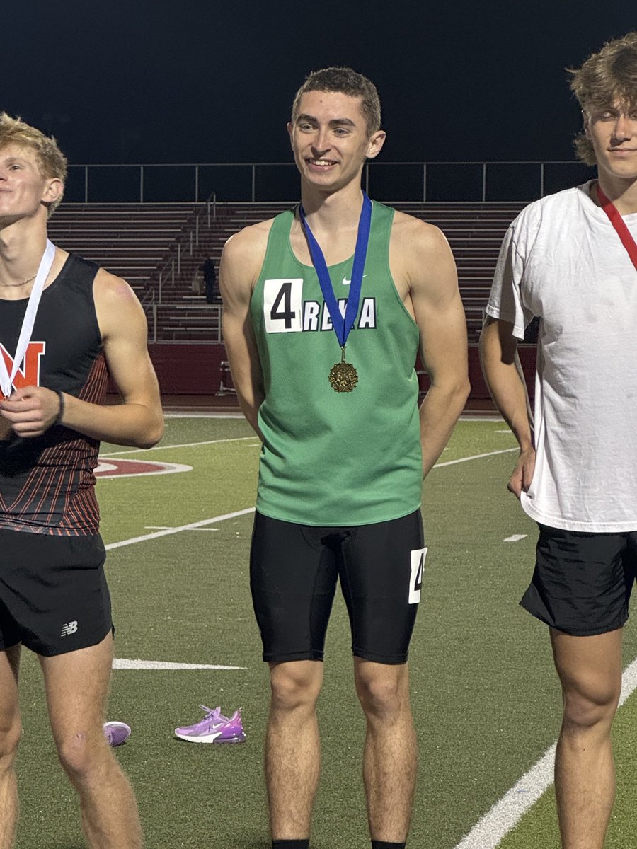 Morton Distance Gala- Eureka’s Carson Lehman wins 800