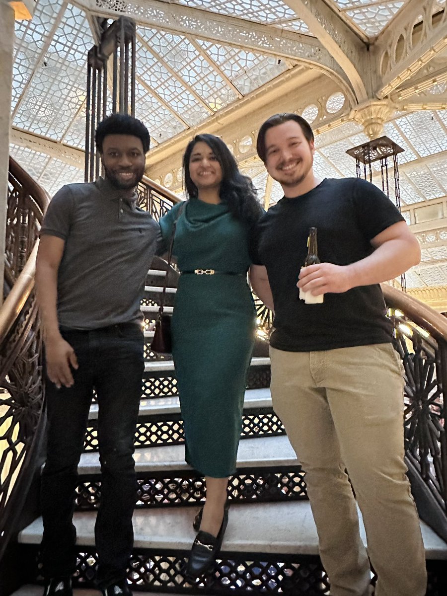 Always a great time to catch up with the folks from my old lab #bugnilab and hear about their research! This time at #mikiw2024 in Chicago. 
#alumni <a href="/UWMadison/">UW–Madison</a> #naturalproducts <a href="/corteva/">Corteva Agriscience</a>