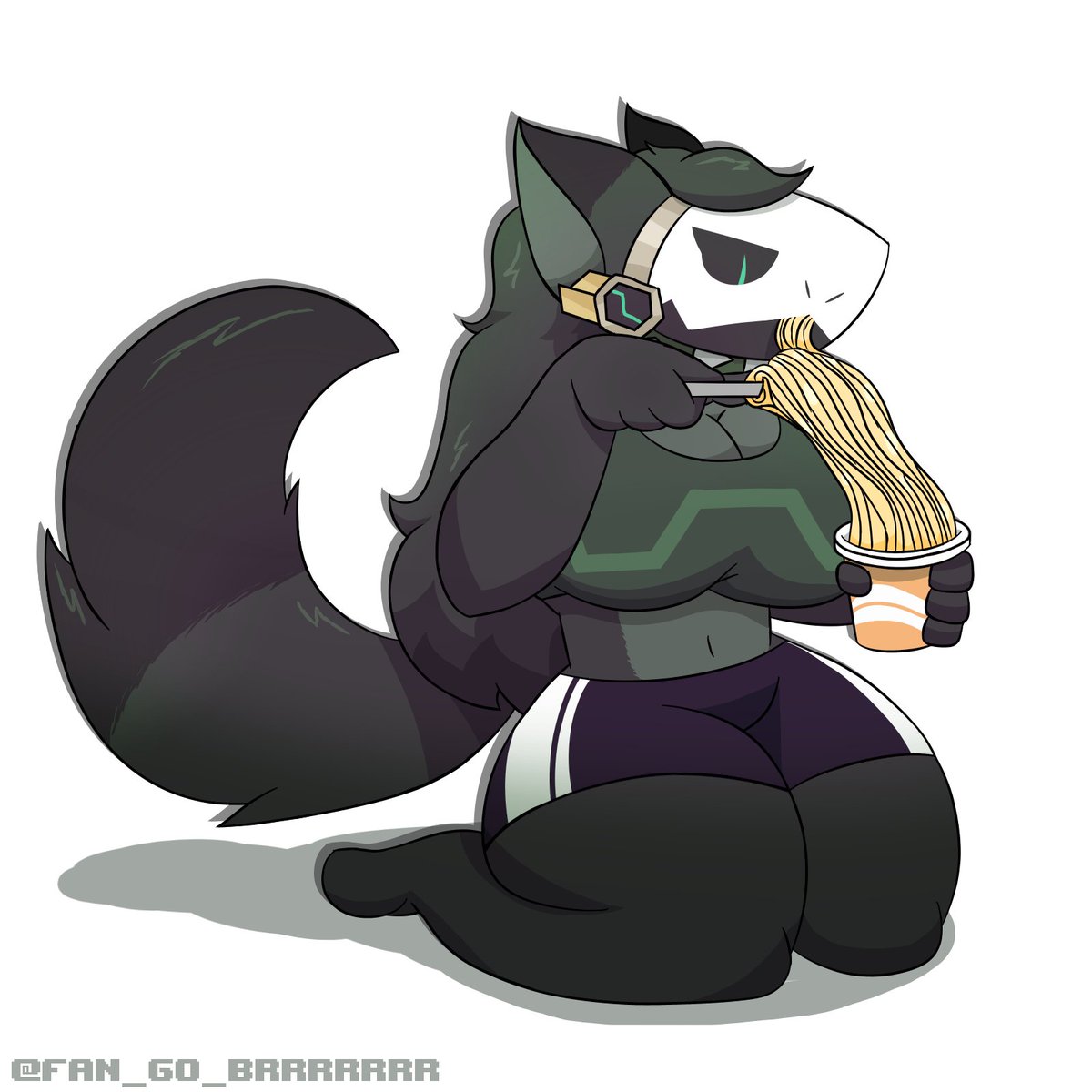 Fanette eating ramen Send tweet