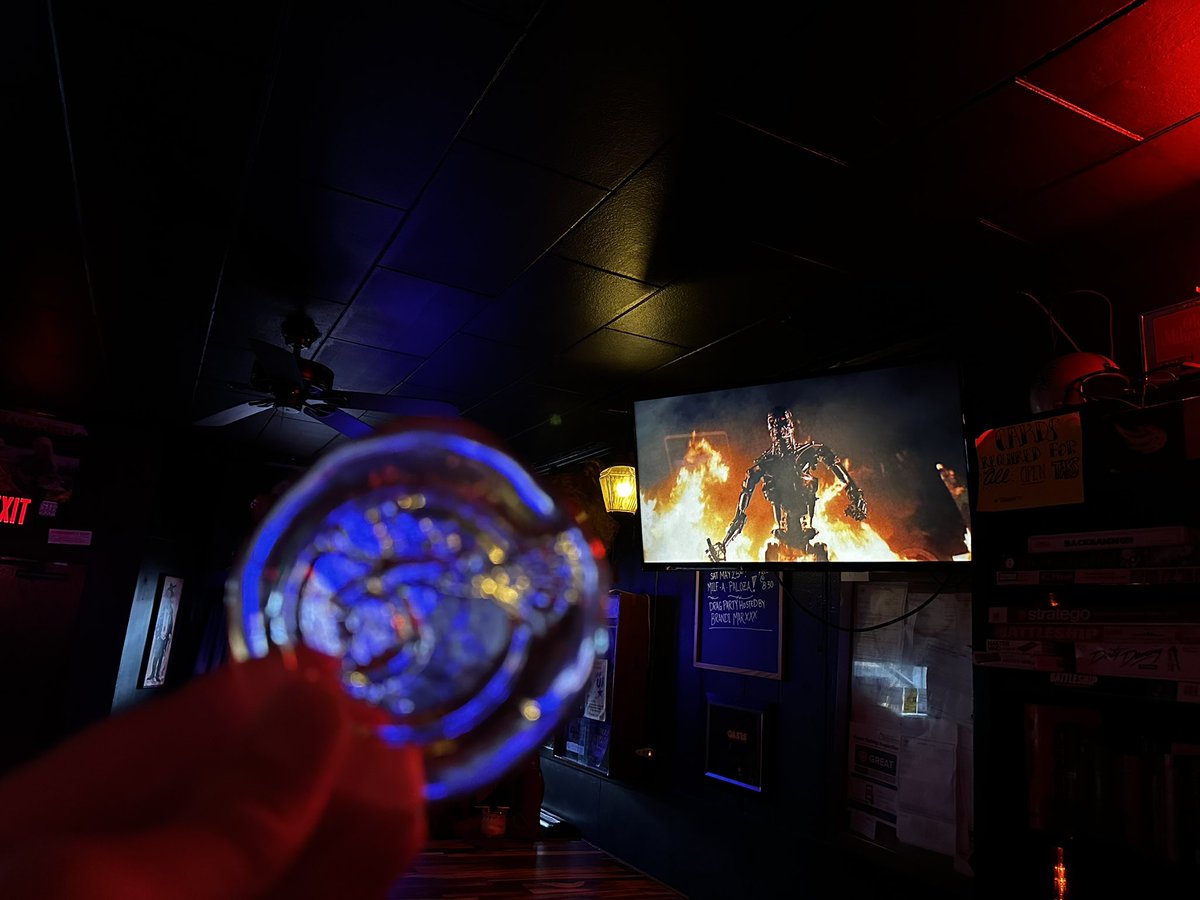 Space Monkey tweet media