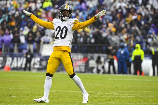 How this draft ended for the #Steelers, I wouldn’t be shocked if Cam Sutton signs with Pittsburgh. Didn’t take a CB until their last pick in the 6th round who might move to safety, Sutton is becoming more and more of a reality than before. #SteelerNation