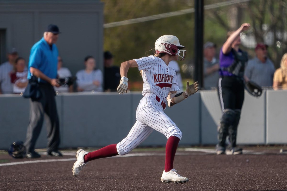 Softball steals school-record 10 bags in game two win at Luther.

<a href="/CoeSoftball/">Coe College Softball</a> 
📰bit.ly/3UqBw4q

#KohawkNation