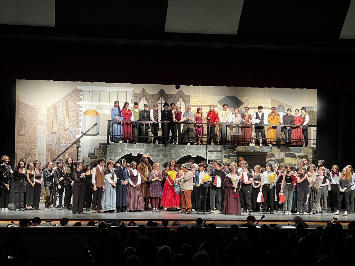 Big shoutout to Ms. O’Connor, Ms. Smolen, Mr. Watson, Ms. Breeden, and all the talented students for an incredible performance of 'Oliver'! 🎶 Bravo to the entire team for bringing the magic to life on stage!