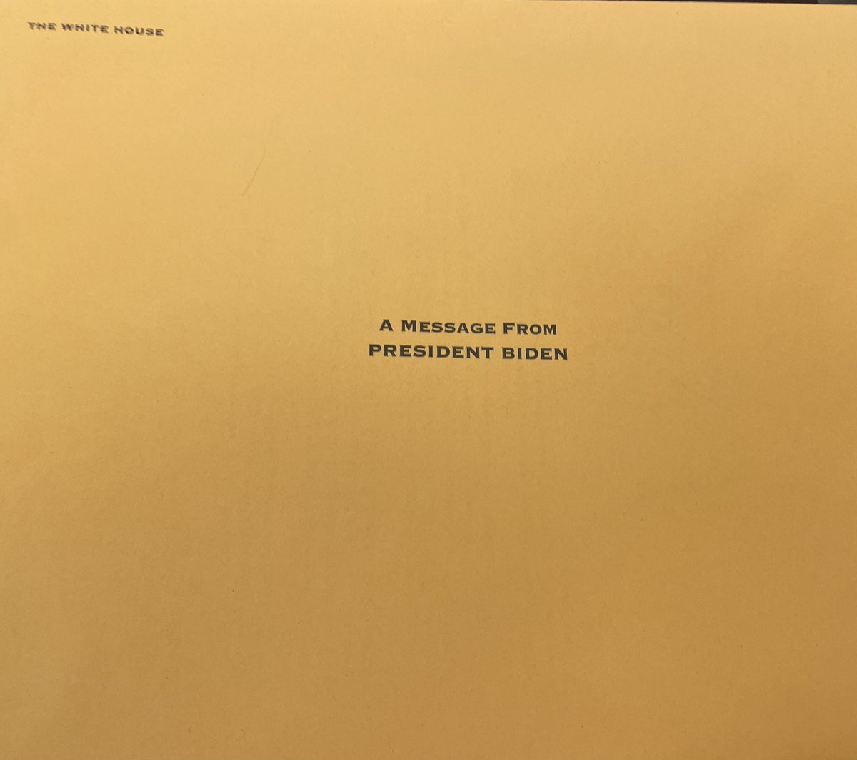 I was delighted to receive my US🇺🇸 citizenship today Even uncle @JoeBiden left behind the Mayo vs Cork rivalry to send me a personal message.. Being an international medical graduate (IMG) in 🇺🇸 is hard. Here’s some advice from my journey (most relevant for academic physicians)