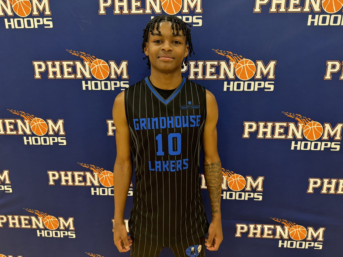 2025 Jalyn Connor (GrindHouse Lakers) finished with a team-high 16 points in the win. Quick, crafty playmaker. Creates well off the bounce. Gets into the paint. Also showcased his ability to knock down 3s at a consistent rate. @connor_dwane @GrindLakers #PhenomHoopStateFinale