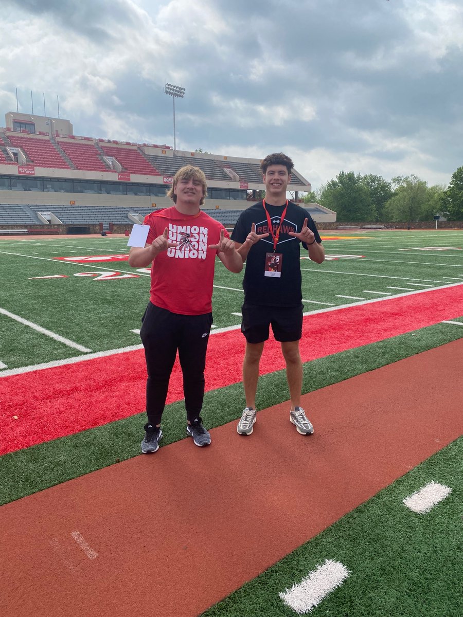 Had a great visit out to @GorillasFB today! Thank you @i_am_jg6 and @CoachBBleil for having me out! Looking forward to being back on campus! @Coach_BG6 @JesseJonesJr3 @CoachSmith918 @coach_fred @recruit_unionfb @UnionFootball
