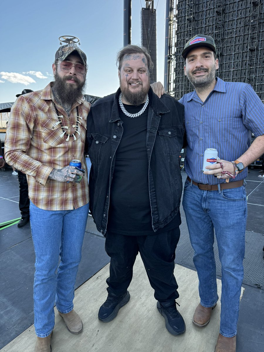 john's tweet image. Stagecoach with the boys.