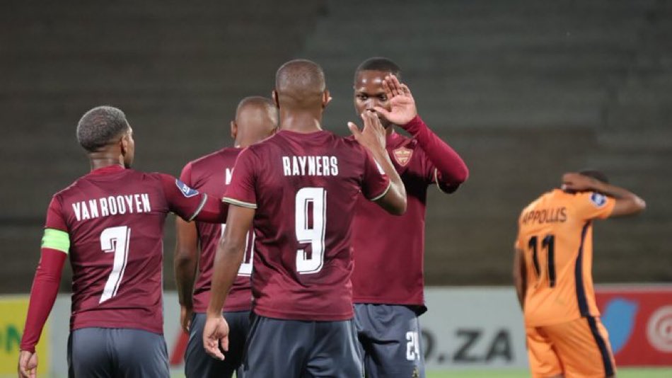 5 - Iqraam Rayners is only the second player in PSL history to score five goals in a league game, and the first since James Chamanga for Moroka Swallows v Platinum Stars in 2007. Star. #dstvprem