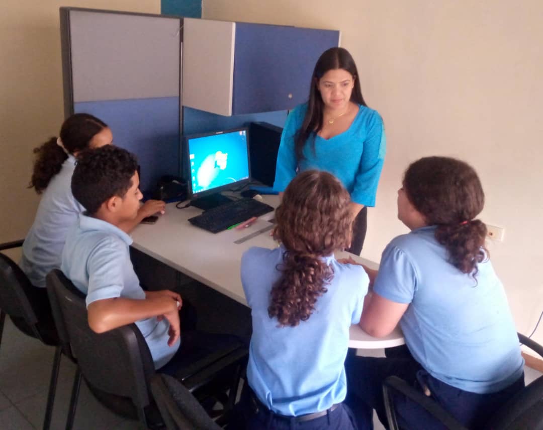 Defensoria del Pueblo Delegada de Lara realiza Asesoría Académica en materia de NNA, a estudiantes del Instituto Diocesano-Barquisimeto
