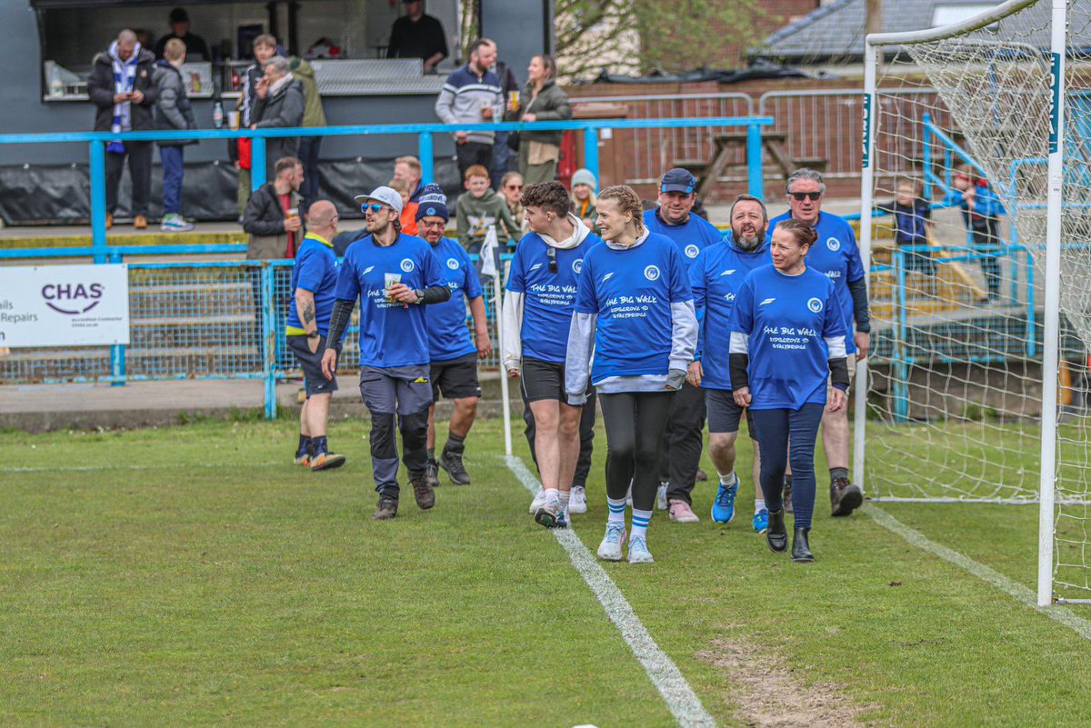 We end the day by once again showing our appreciation to the @KAWFoundation23 walkers who completed a gruelling 41 miles from Kidsgrove to Stalybridge. They raised over £3000 for our local community. Everybody associated with our club has never been more proud.