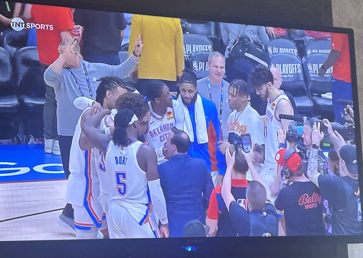 After the national media ignore OKC all season, it makes my heart happy seeing our guys big league TNT for a postgame interview to let Bally go first. #ThunderUp