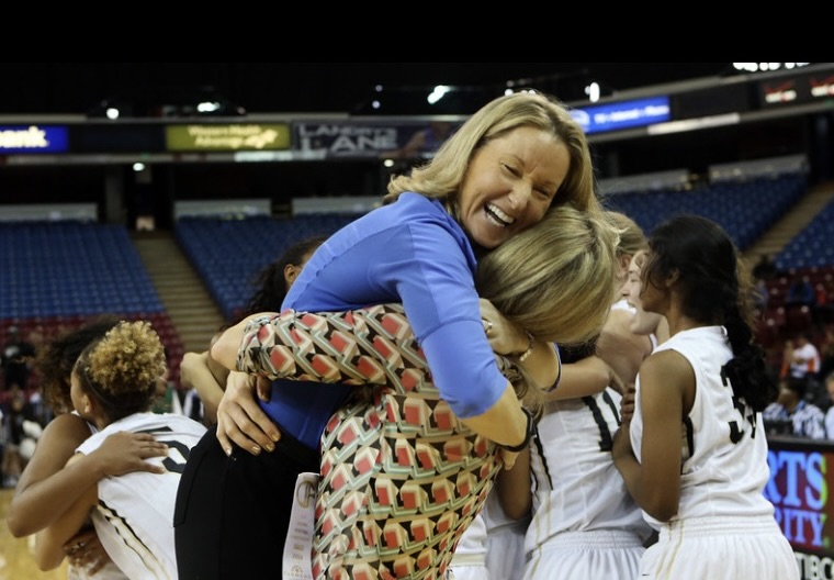 Mitty, USA Basketball coach Sue Phillips reaches sport's summit at Women's Basketball Hall of Fame * Persistence, perseverance, detail, humanity leads HS coach to Hall * 819-139 record yes, but 'true value is in how she develops, mentors young women.” highschool.athlonsports.com/california/202…