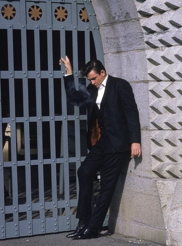 In the midst of depression, legendary country singer @JohnnyCash arrives to play for inmates at California's Folsom Prison on January 13, 1968. The concert and the subsequent live album launched him back into the charts and re-defined his career.