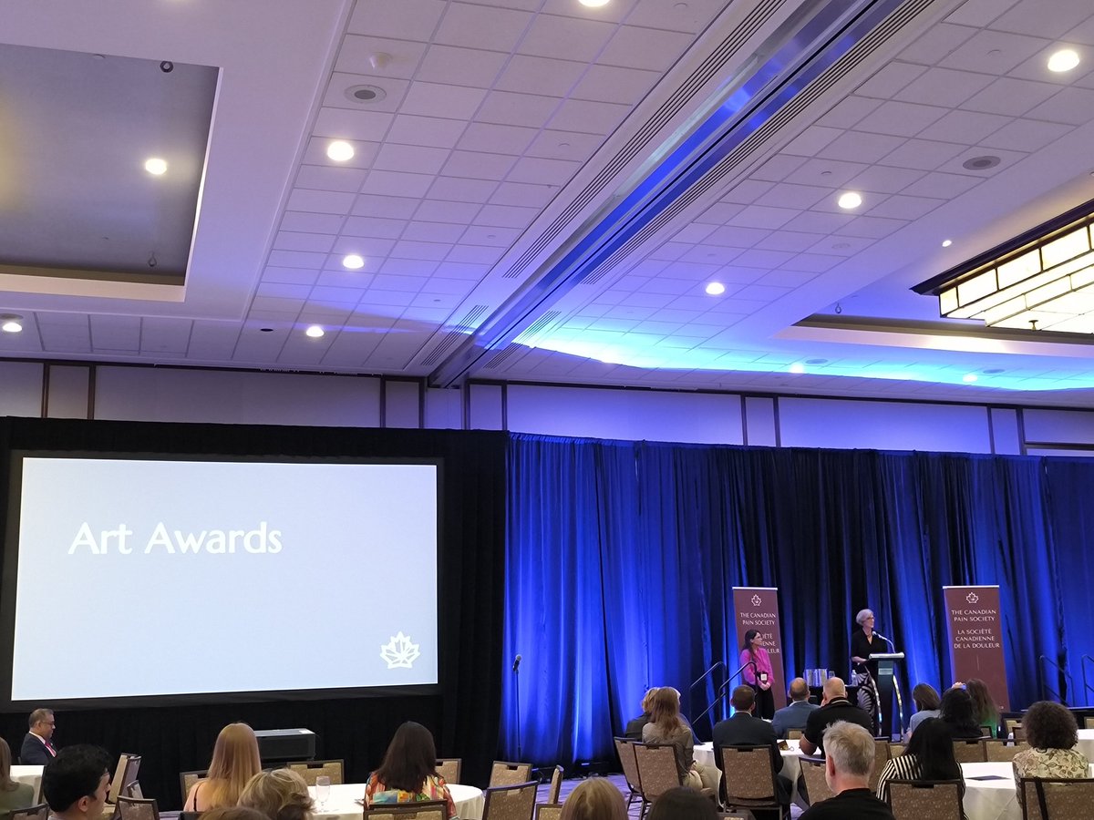 One of the most awaited moments of the day, @DrFCampbell & @Zoha_Deldar introducing the #CanadianPain24 Art Awards🖼️🎨🎆. Thank you for this initiative. @SandraWoodsMtl, you were missed ❤️